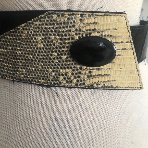 SOLD Vintage 1950s Belt Black Reptile Print Pinup - Picture 3 of 8